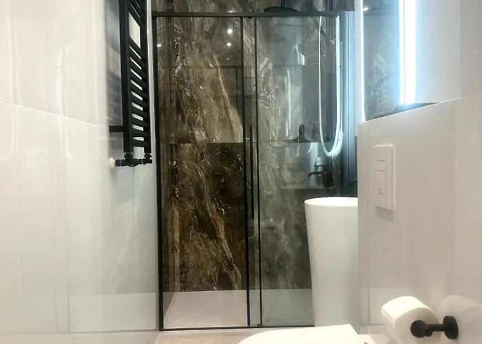 Lakowa ~ 1000m Main Square ~ Self Check-in 20h Apartment *