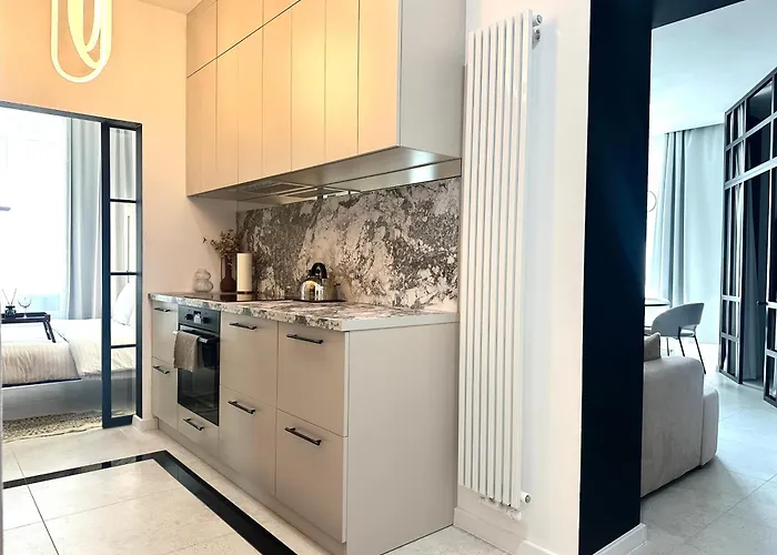 Apartment Lakowa ~ 1000m Main Square ~ Self Check-in 20h