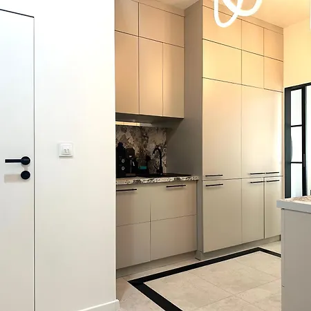 Lakowa ~ 1000m Main Square ~ Self Check-in 20h 아파트