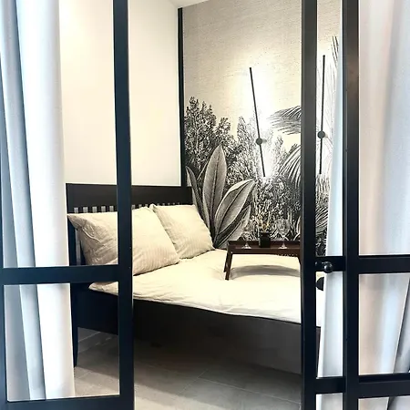 Lakowa ~ 1000m Main Square ~ Self Check-in 20h Breslavia